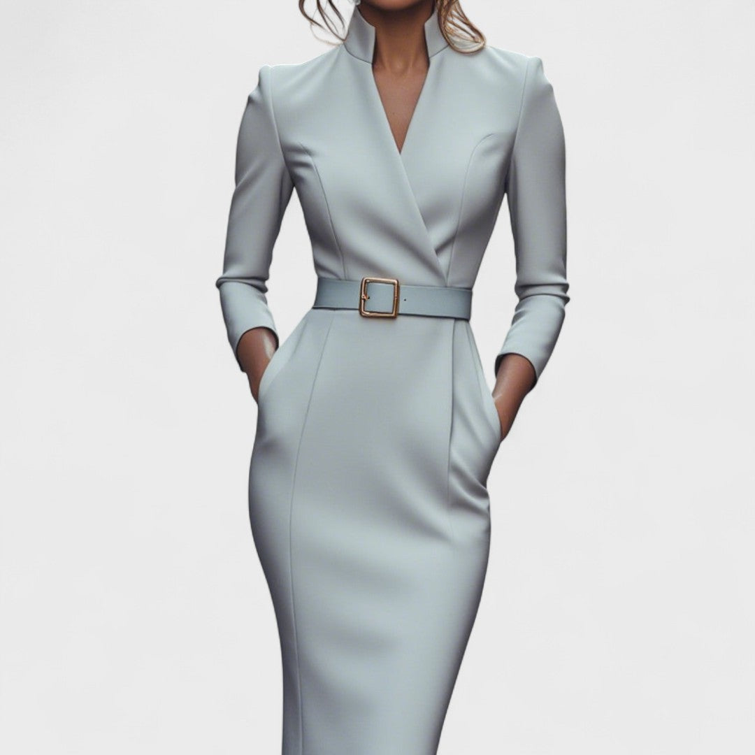 Mandarin | Refined black dress with belt and mandarin collar