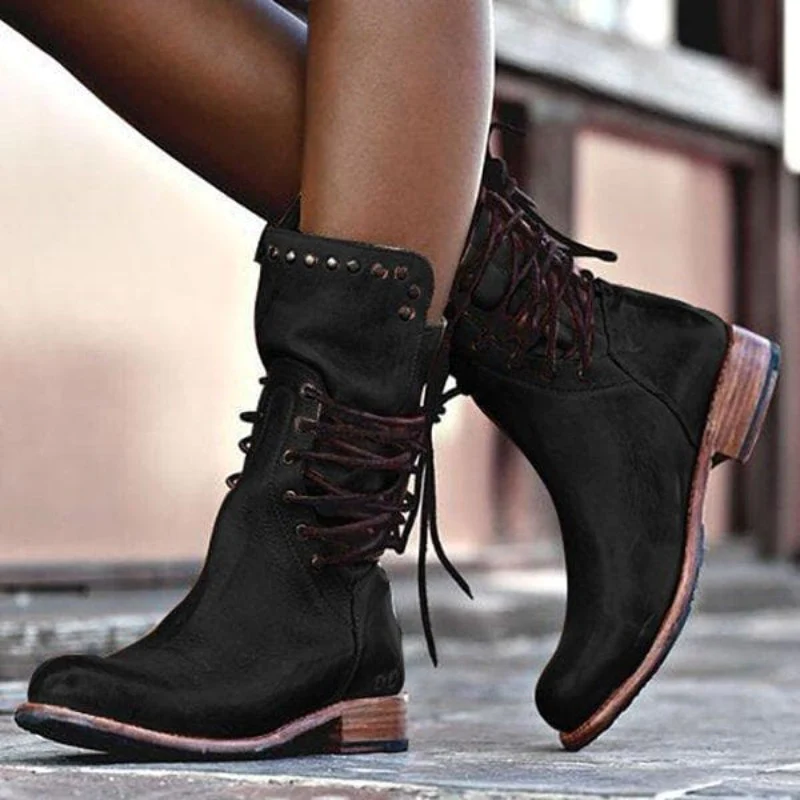 Linda | Cognac-colored lace-up shoes