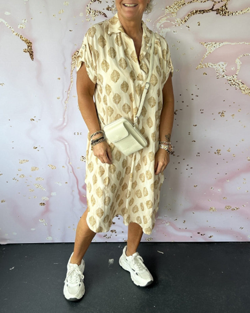 Liora | Loose-fitting dress with lapel collar and short sleeves