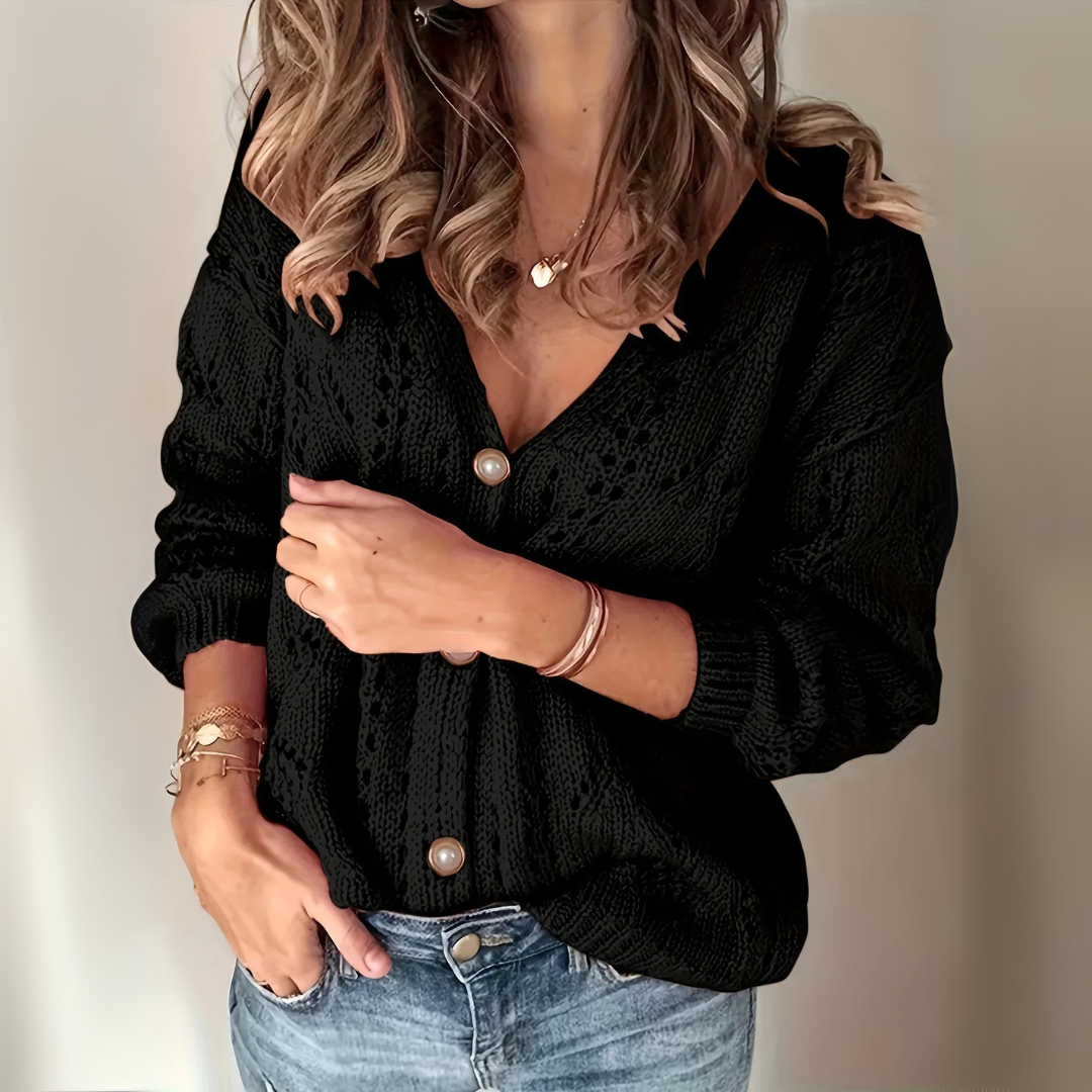 Manuela | Knitted sweater with buttons