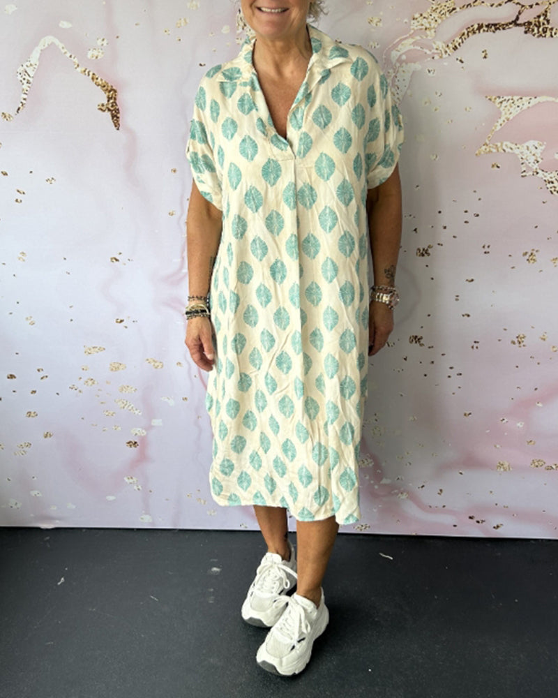 Liora | Loose-fitting dress with lapel collar and short sleeves