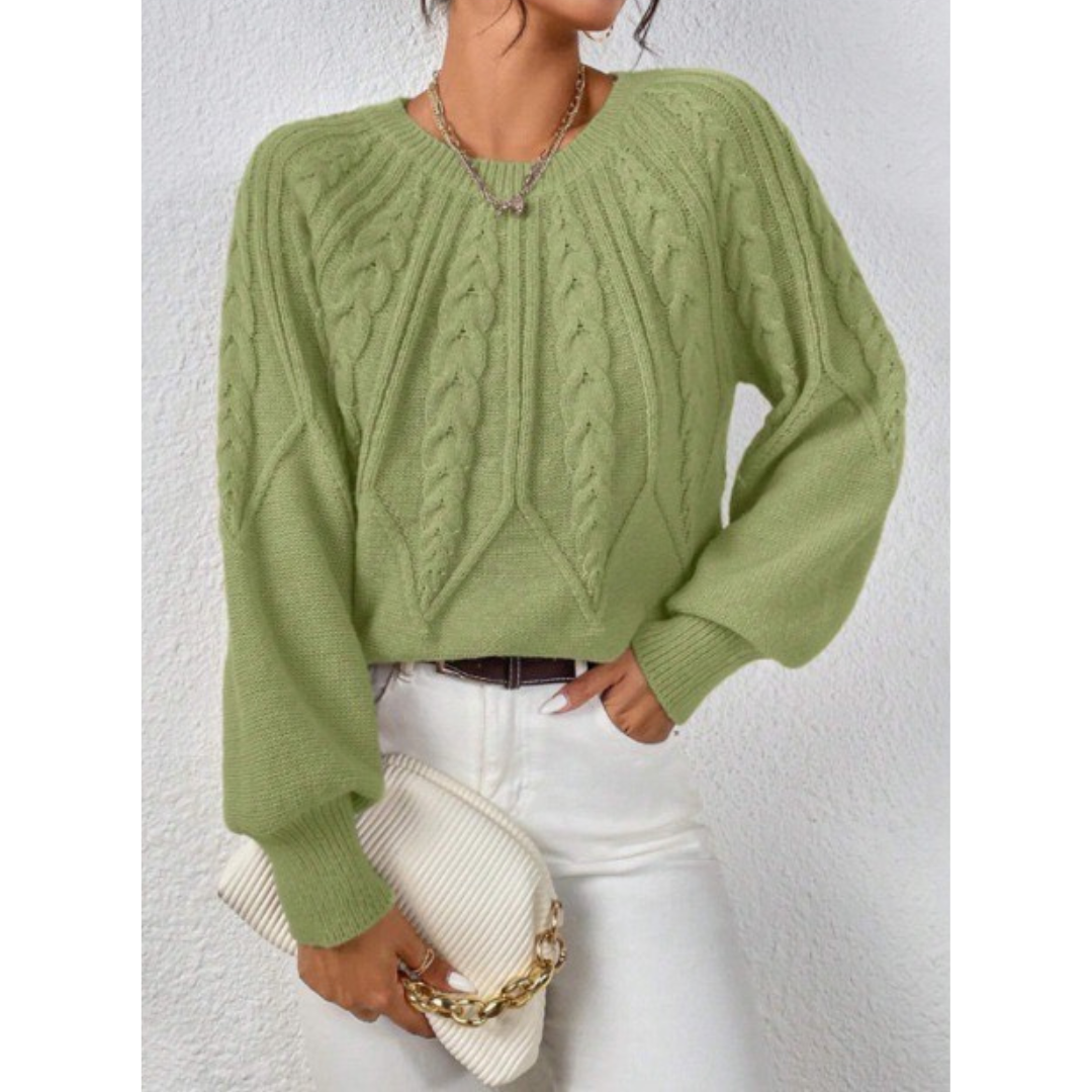 Ivonne | Elegant and casual sweater with braided pattern