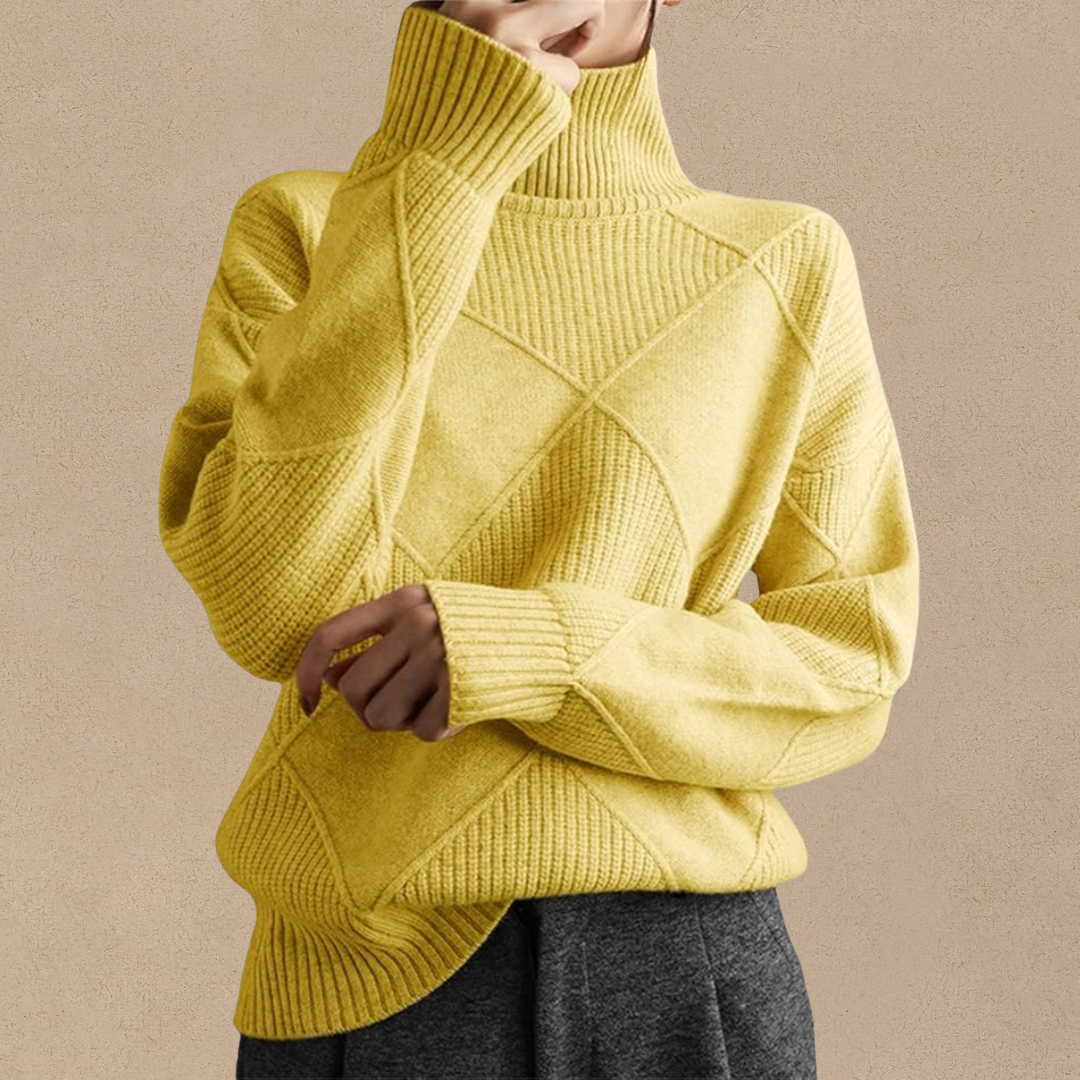 Maelis | Structured sweater with warm elegance