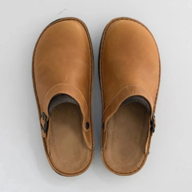 Guiseppe | Casual clogs with a handcrafted look