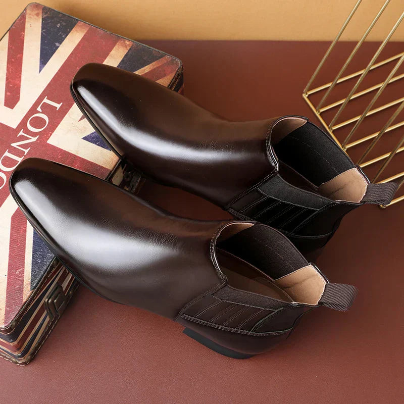 Alaric | Chelsea boots with masterful elegance