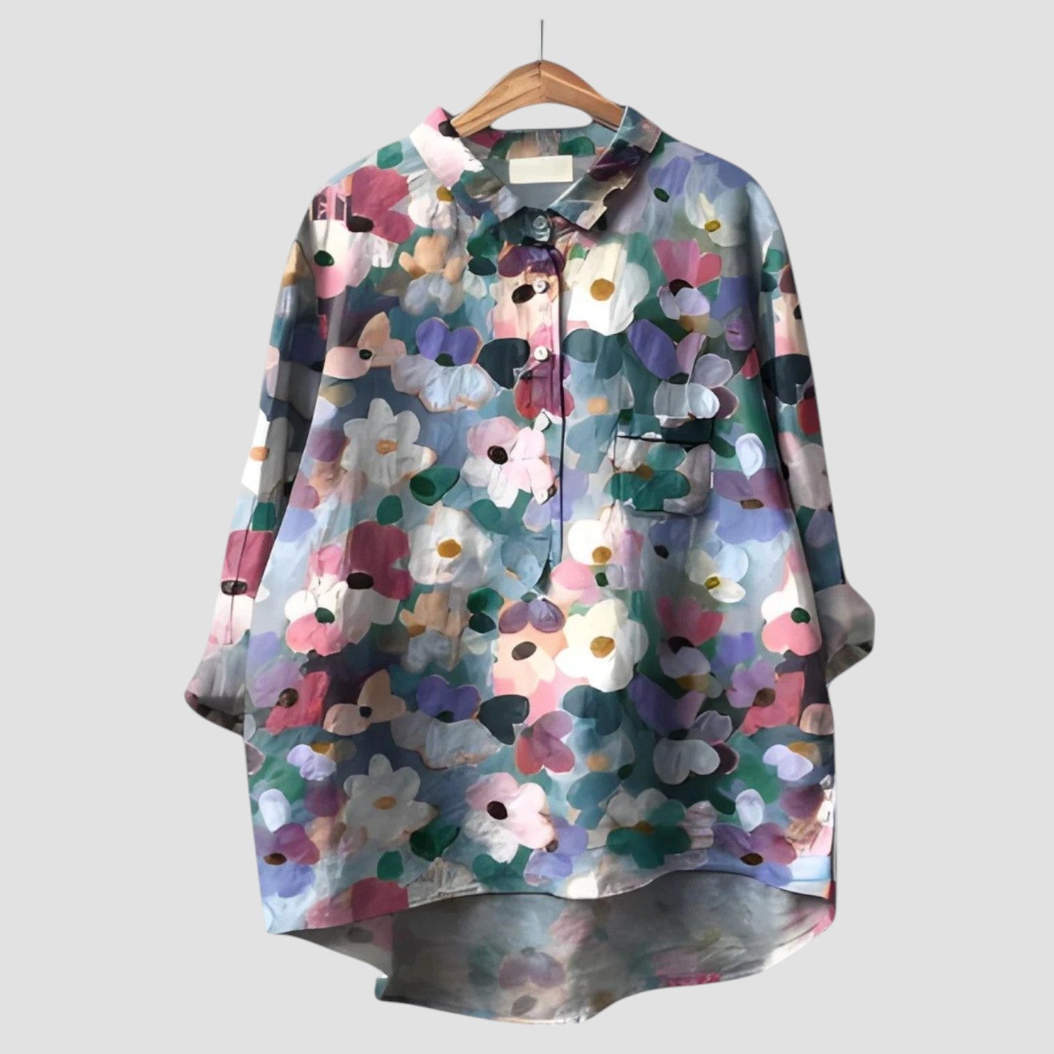 Violetta | Flowing shirt with abstract floral pattern