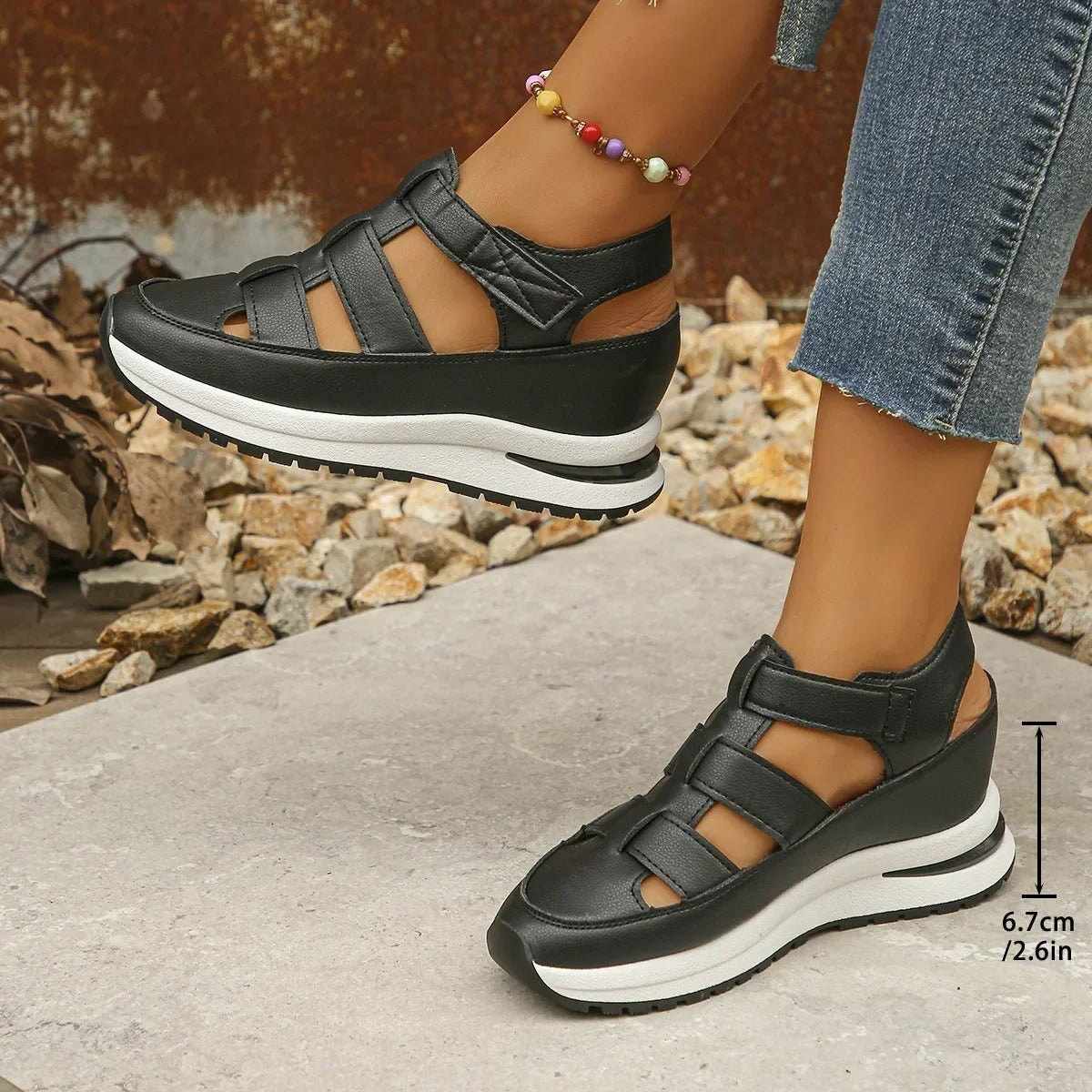 Valeria | Platform sports sandals with crossed straps