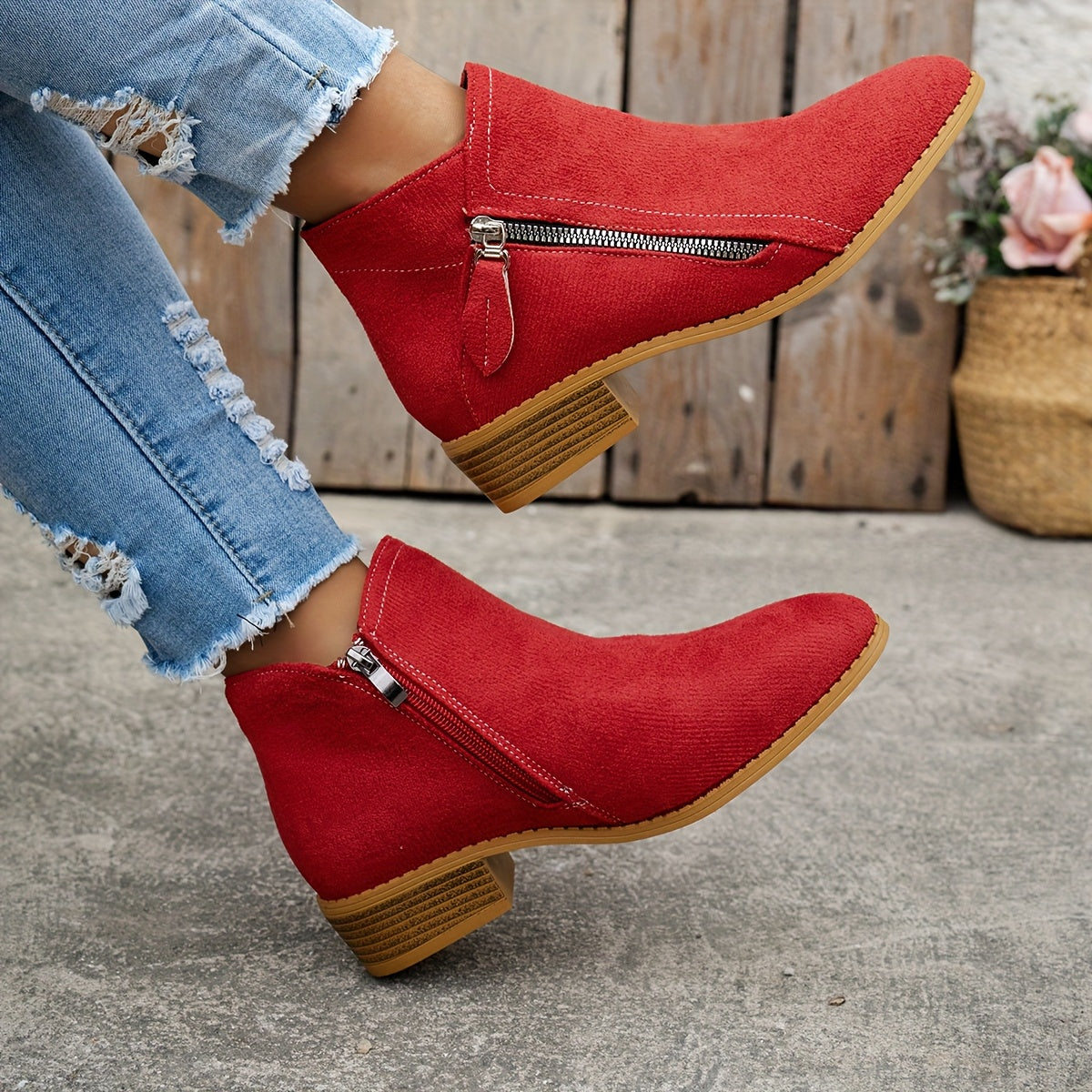 Amélia | Elegant ankle boots with side closure
