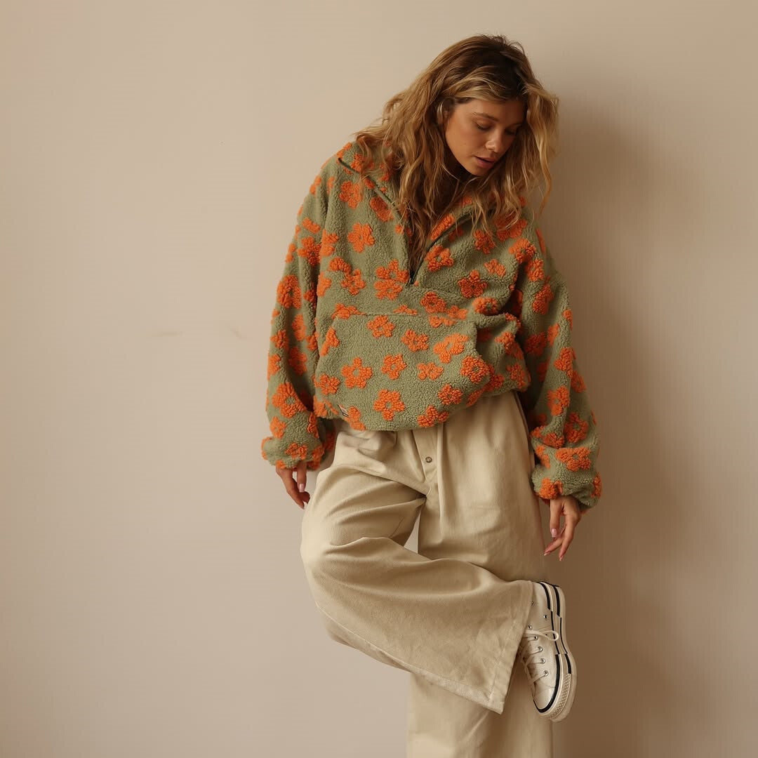 Élodie | Floral fleece sweater with zipped neck