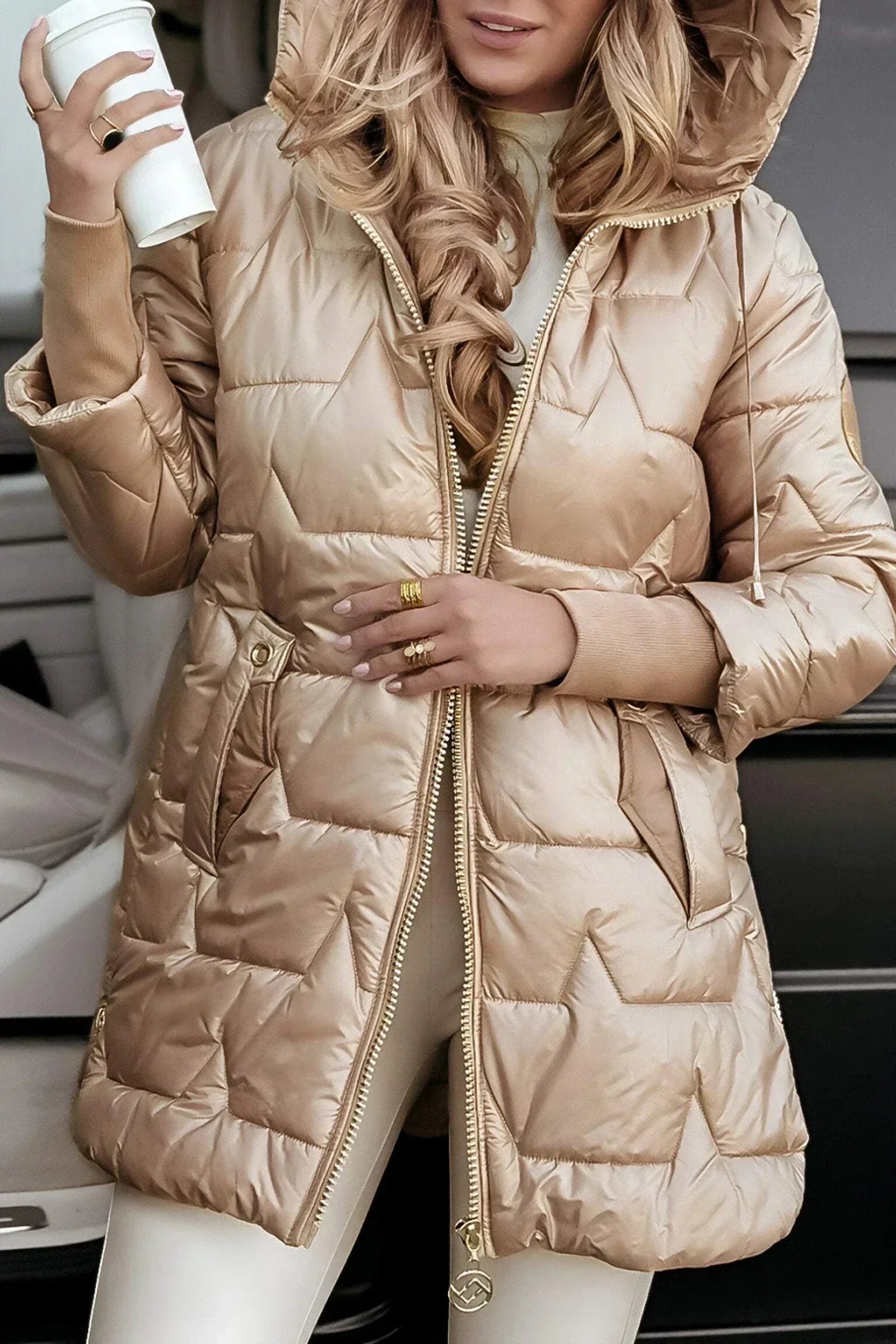 Zephirine | Long, warm quilted jacket with wrap-around hood