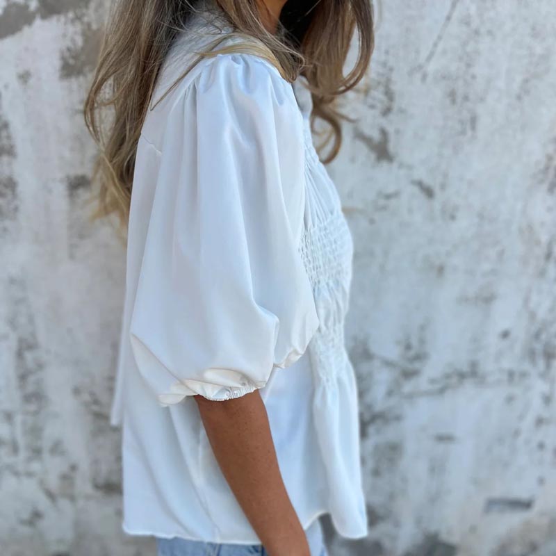 Aukje | Elegant Ibiza-style blouse