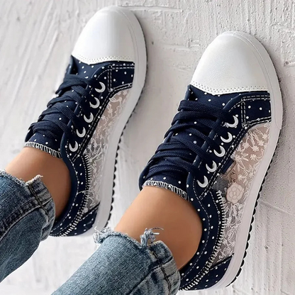 Lirio | Floral lace shoes with denim details
