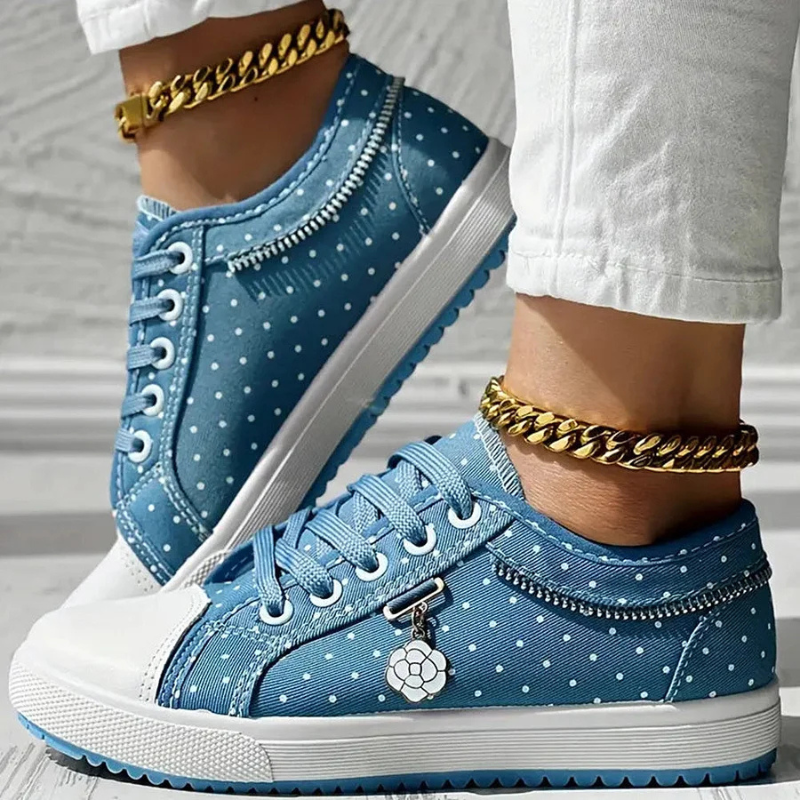 Lirio | Floral lace shoes with denim details