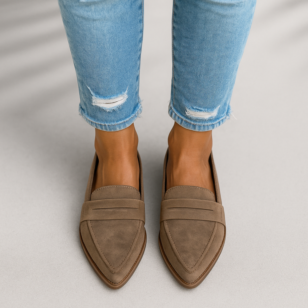Idalia | Pointed-toe suede loafers