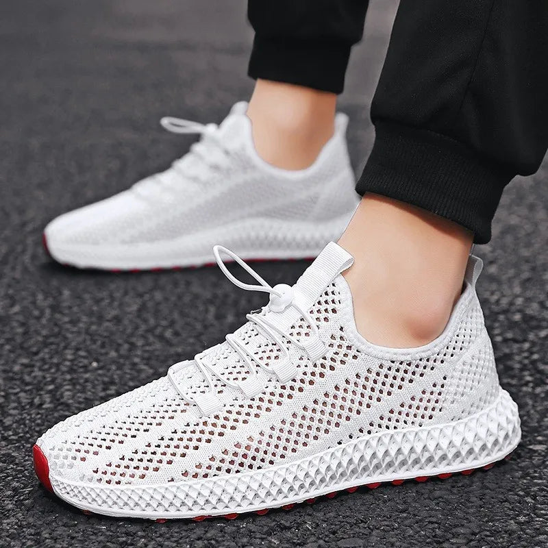 Ignis | White sneakers with contrasting sole