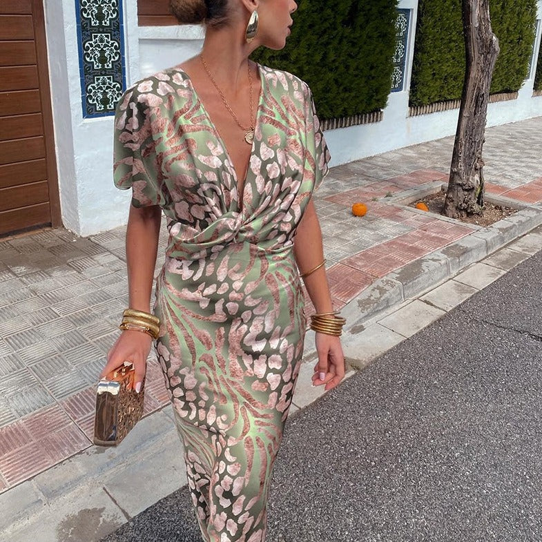 Yara | Elegant long dress with V-neck and crossover detail