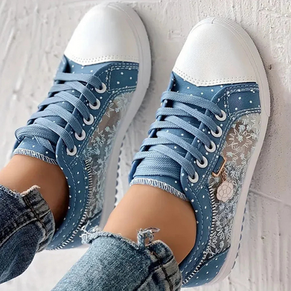 Lirio | Floral lace shoes with denim details