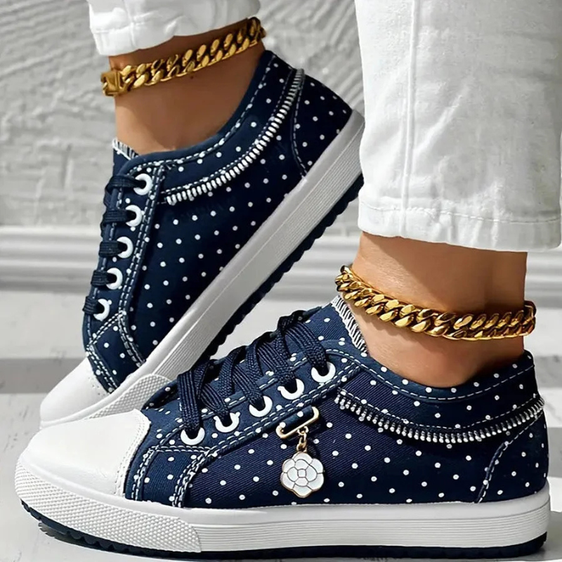 Lirio | Floral lace shoes with denim details