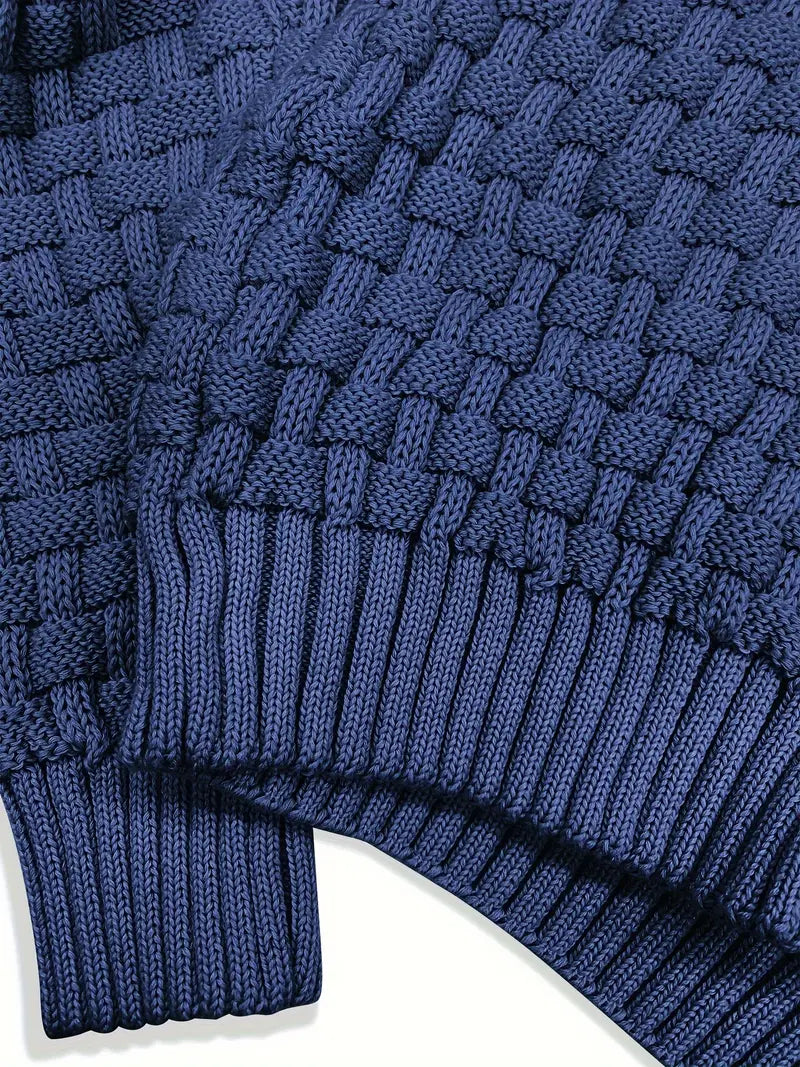 Demetrio | Sweater with button at the back of the neck