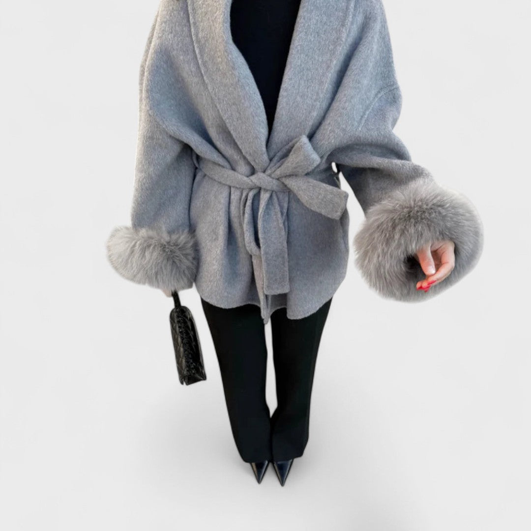Isaline | Elegant coat with belt and faux fur trim