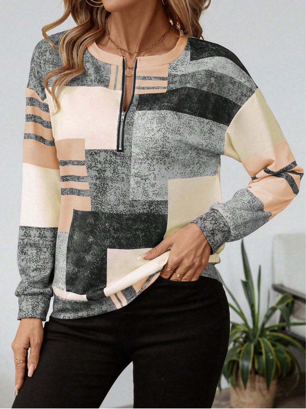 Kaimana | Vintage Chic Hoodie