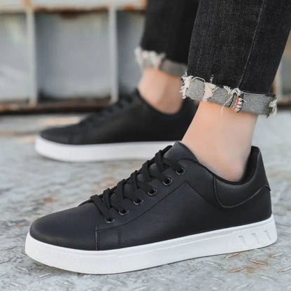 Julien | Casual sneakers with urban elegance