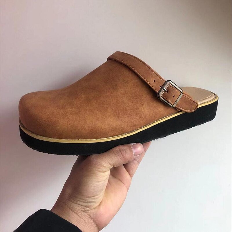 Guiseppe | Casual clogs with a handcrafted look