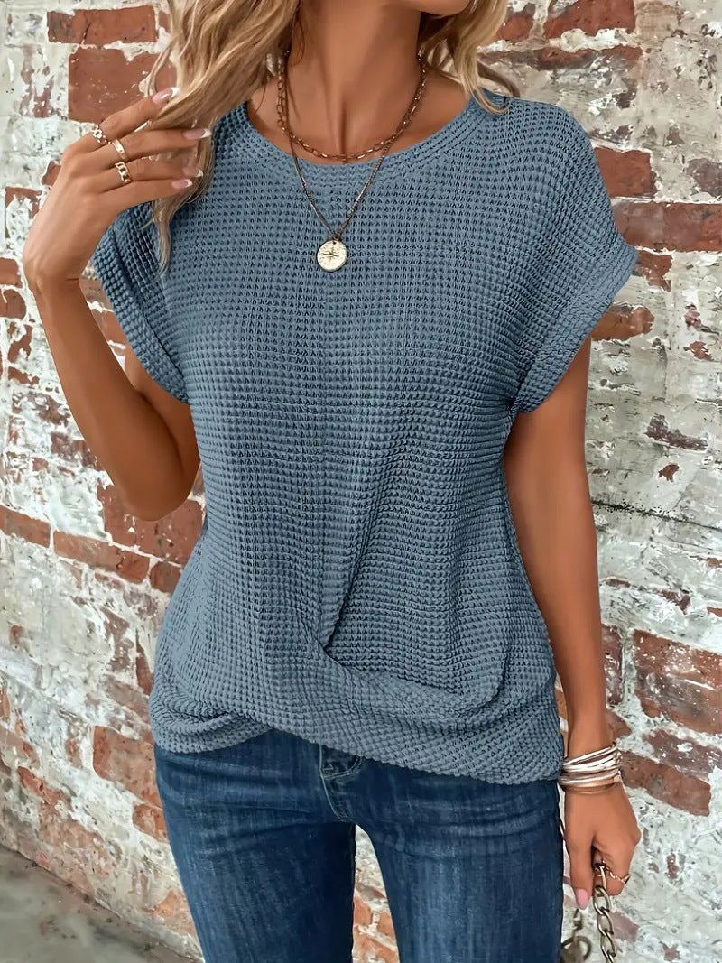 Heloísa | Sweet and romantic crew neck T-shirt