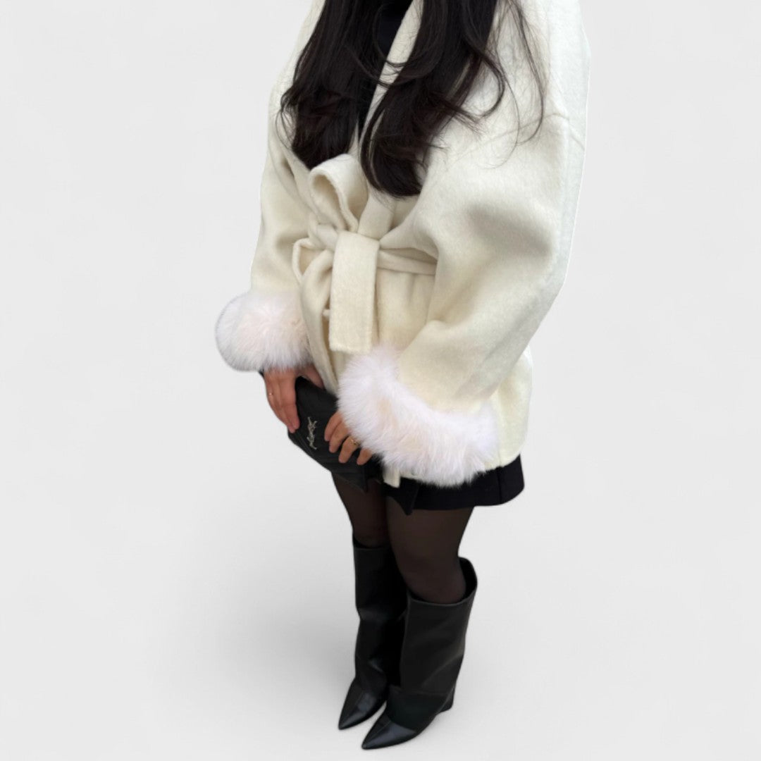 Isaline | Elegant coat with belt and faux fur trim