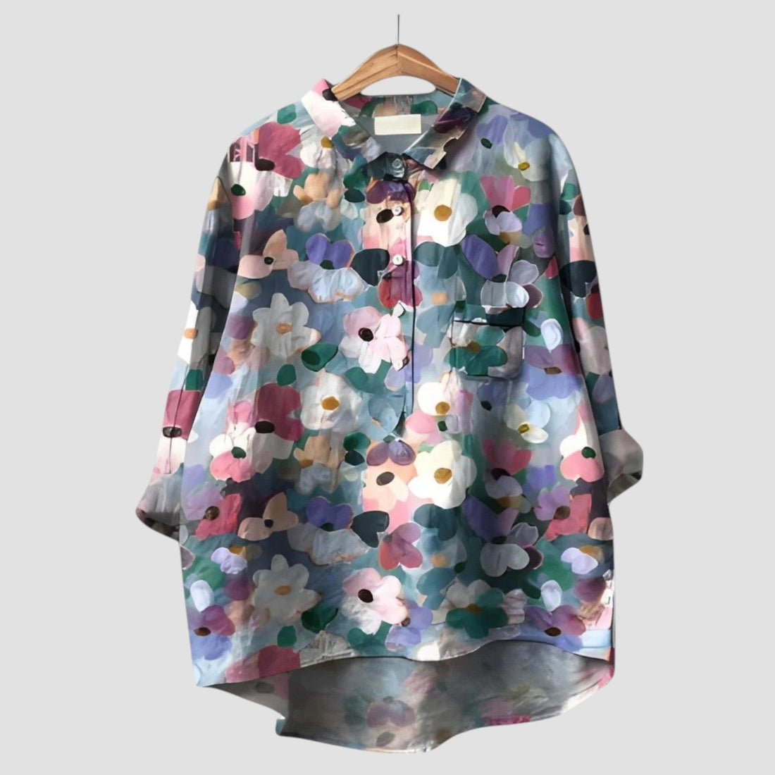 Violetta | Flowing shirt with abstract floral pattern