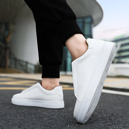 Bernardo | Elegant sneakers with a minimalist design