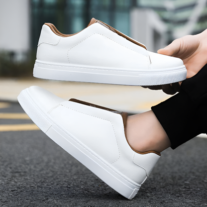 Bernardo | Elegant sneakers with a minimalist design