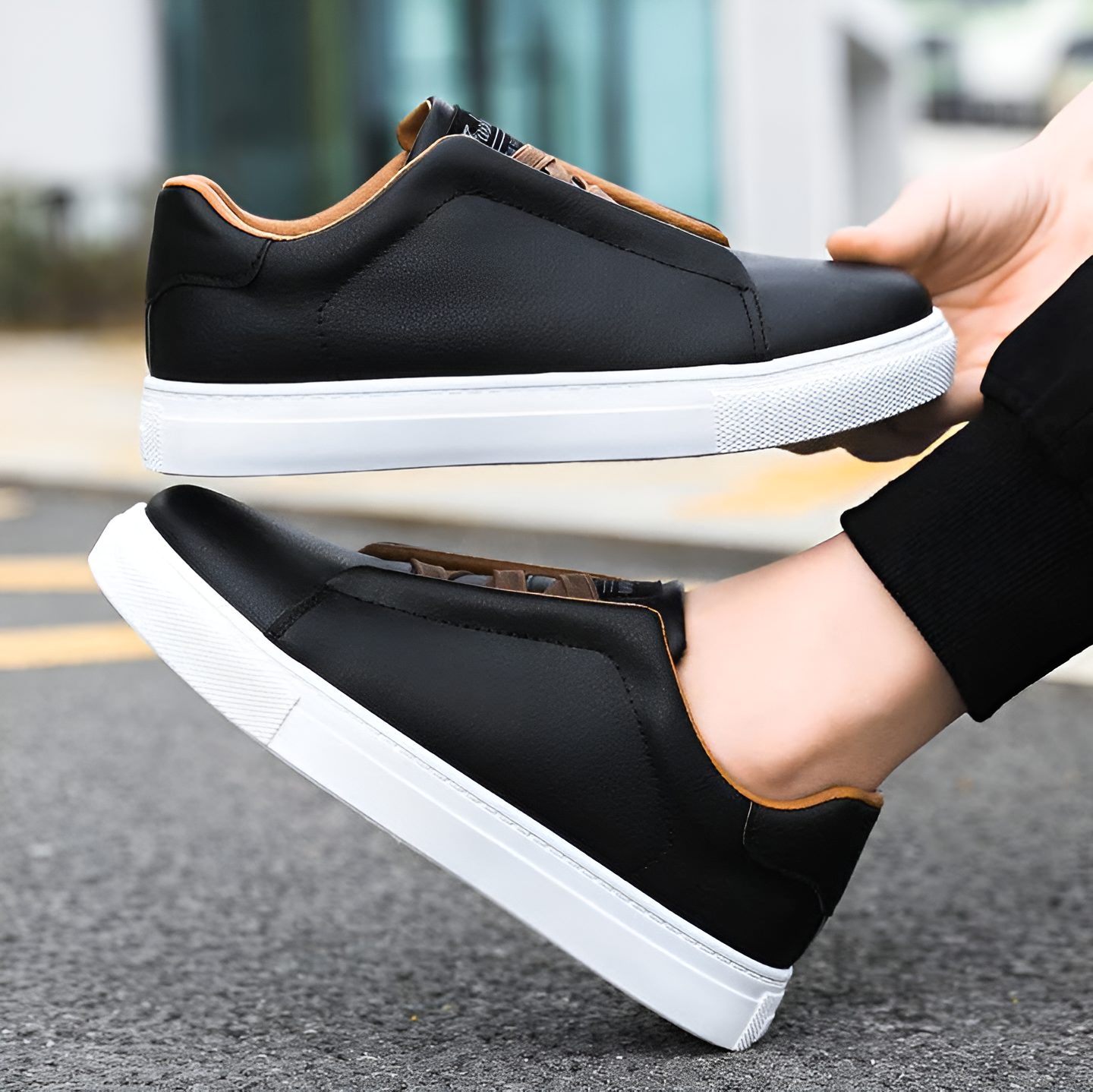 Bernardo | Elegant sneakers with a minimalist design
