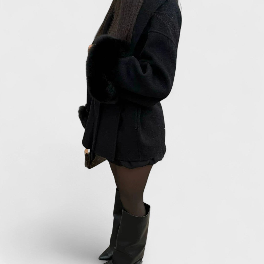 Isaline | Elegant coat with belt and faux fur trim