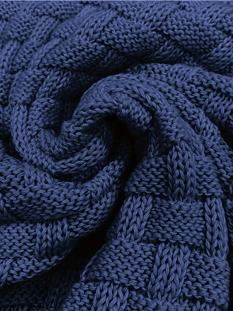 Demetrio | Sweater with button at the back of the neck
