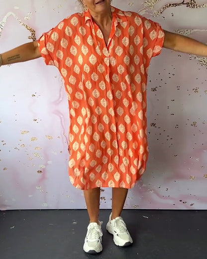 Liora | Loose-fitting dress with lapel collar and short sleeves