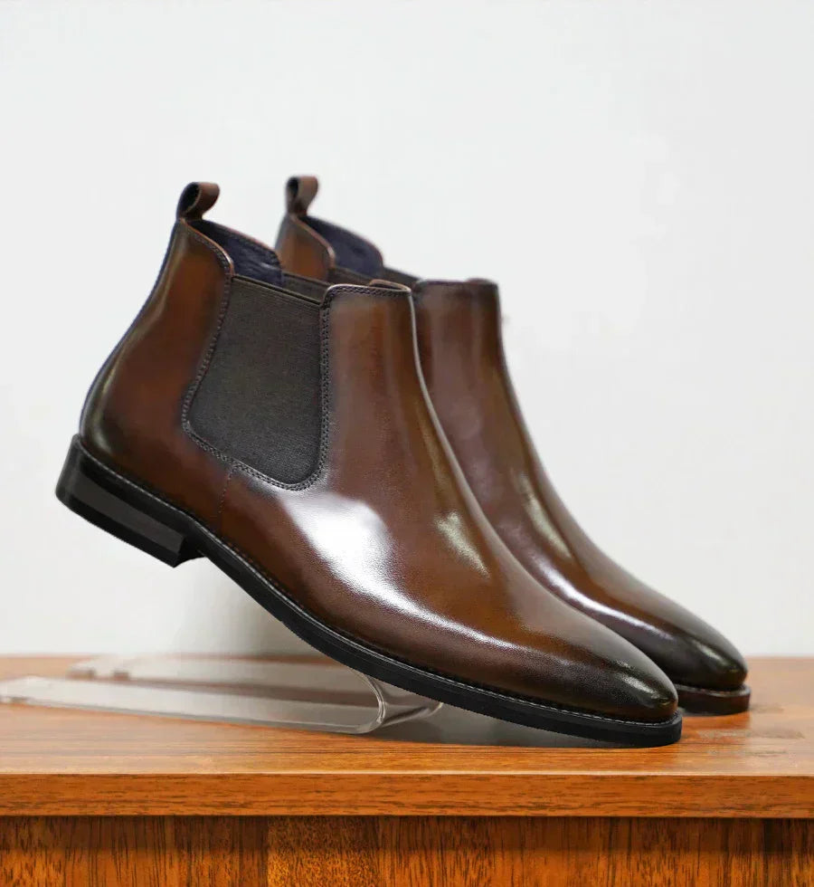 Raphaël | Chelsea boots with absolute simplicity